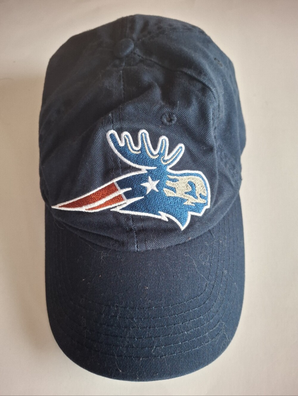 New England Patriots Navy Blue Embroidered Moose Logo Baseball Cap